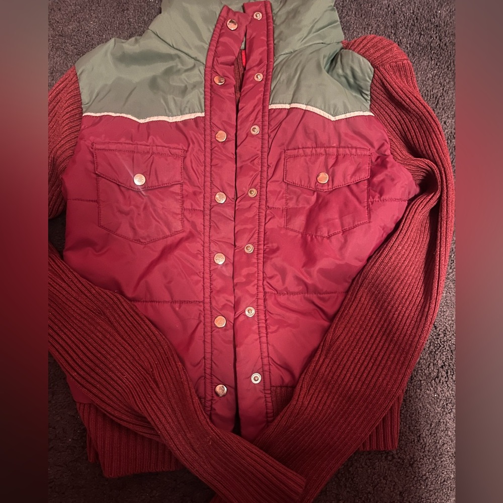 Mossimo - Small- Button down sweater -Green/Maroon